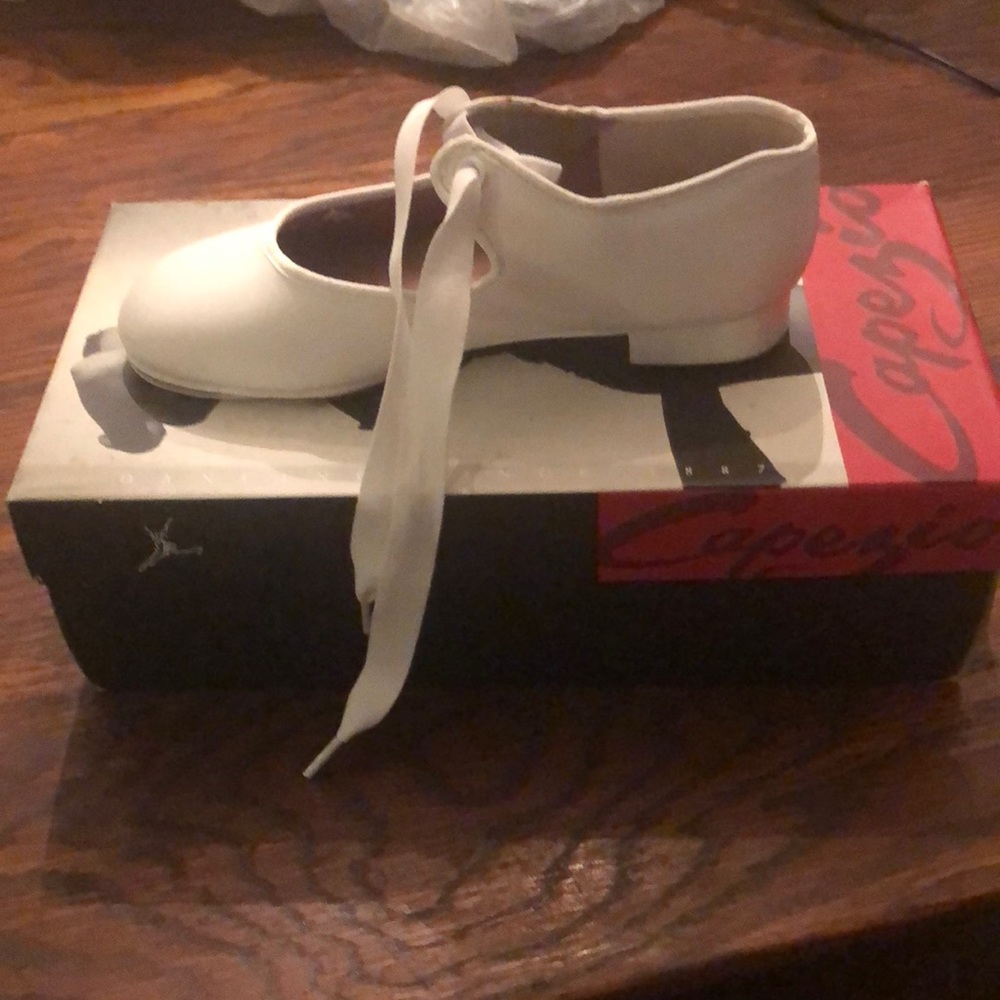 Tap shoes